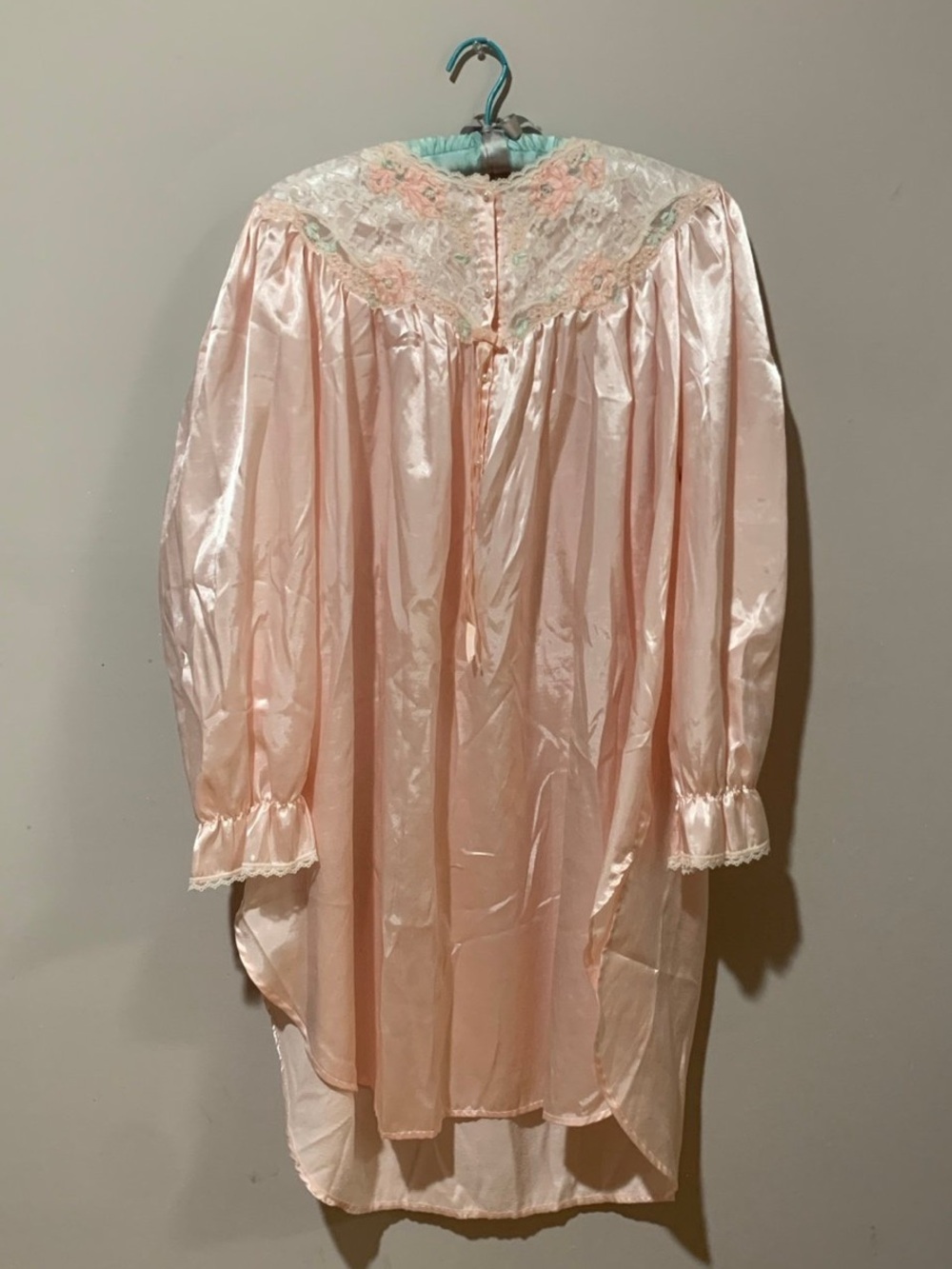 Gold label Victoria’s Secret coquette nightgown